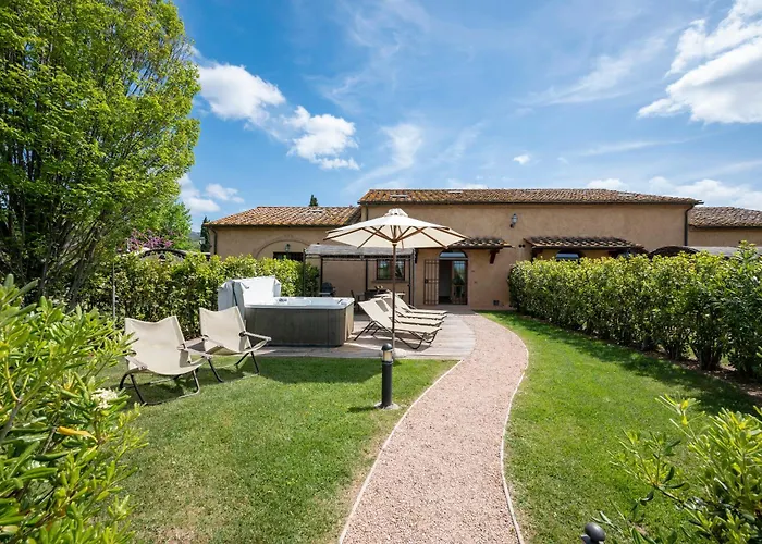 Podere Vignanova Accommodations & Spa