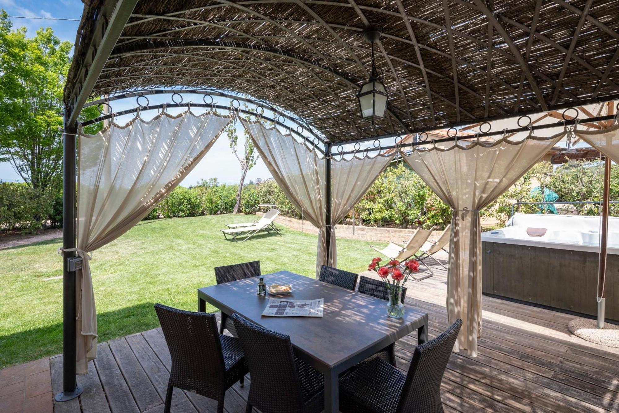 Bed and breakfast Podere Vignanova & Castagneto Carducci