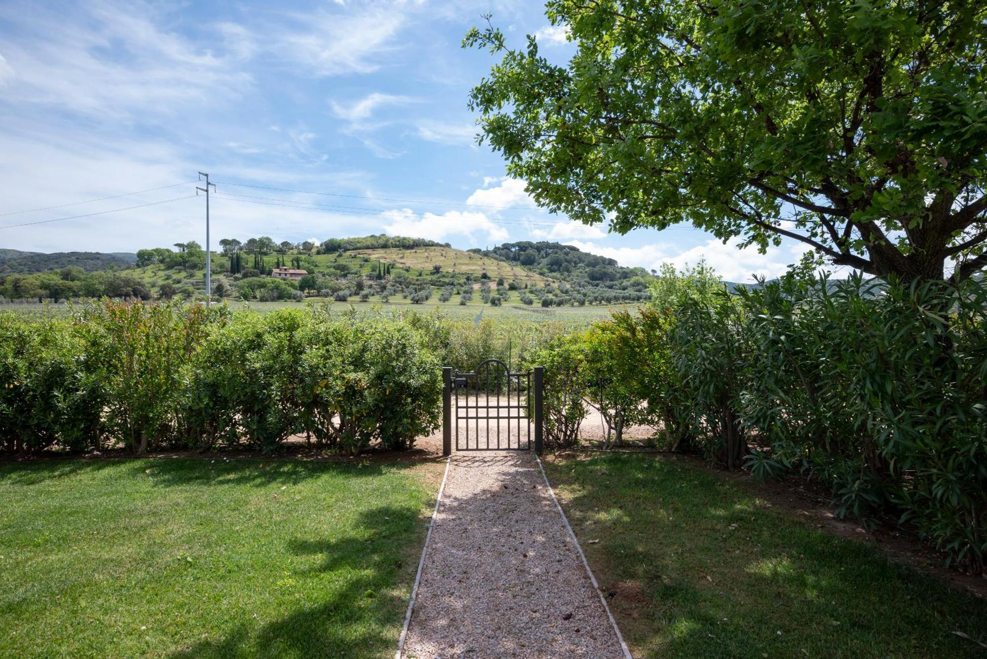 Podere Vignanova & *