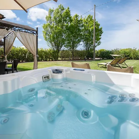 Podere Vignanova Accommodations & Spa Castagneto Carducci Exterior foto