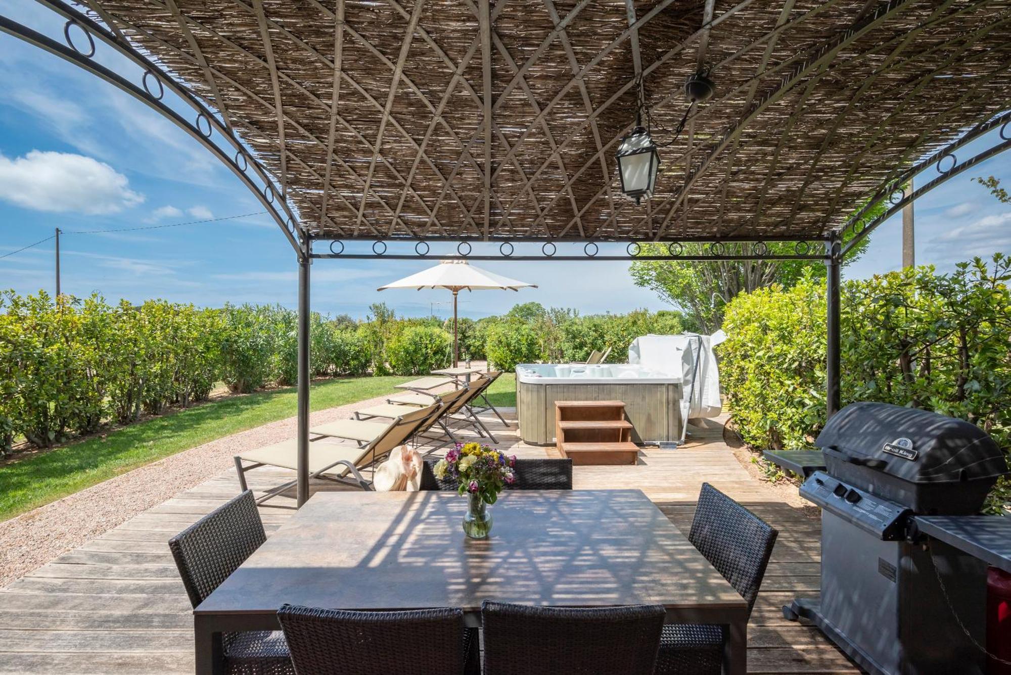Podere Vignanova & Bed & Breakfast