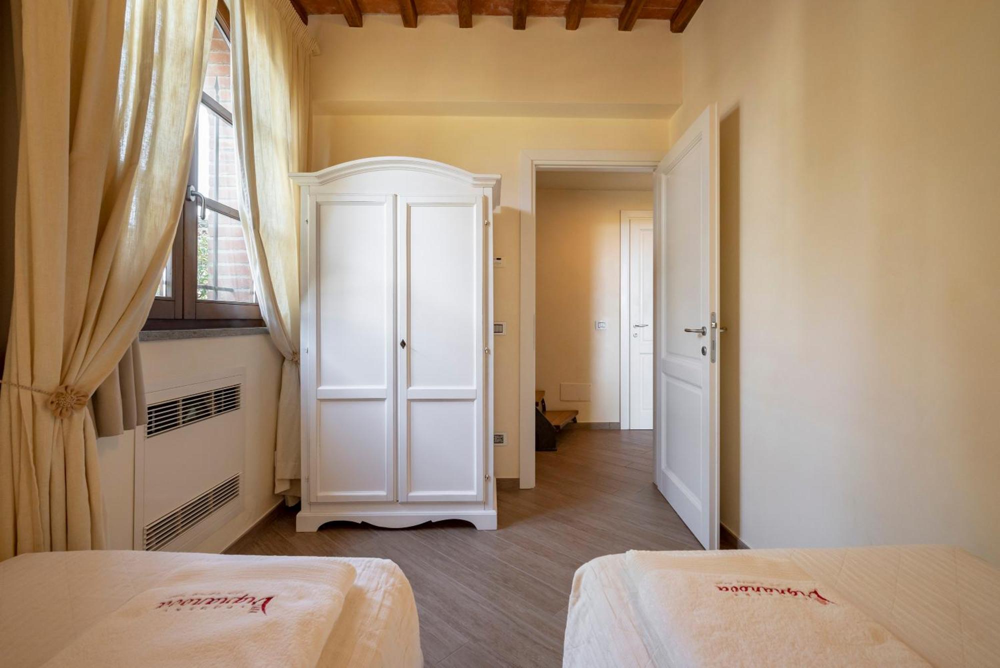 Bed & Breakfast Podere Vignanova &