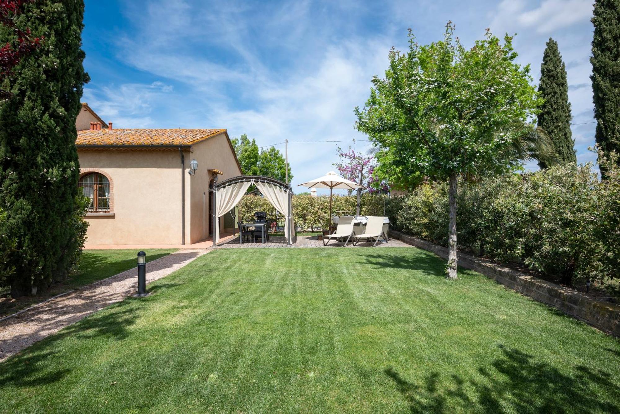 Podere Vignanova & Bed & Breakfast *